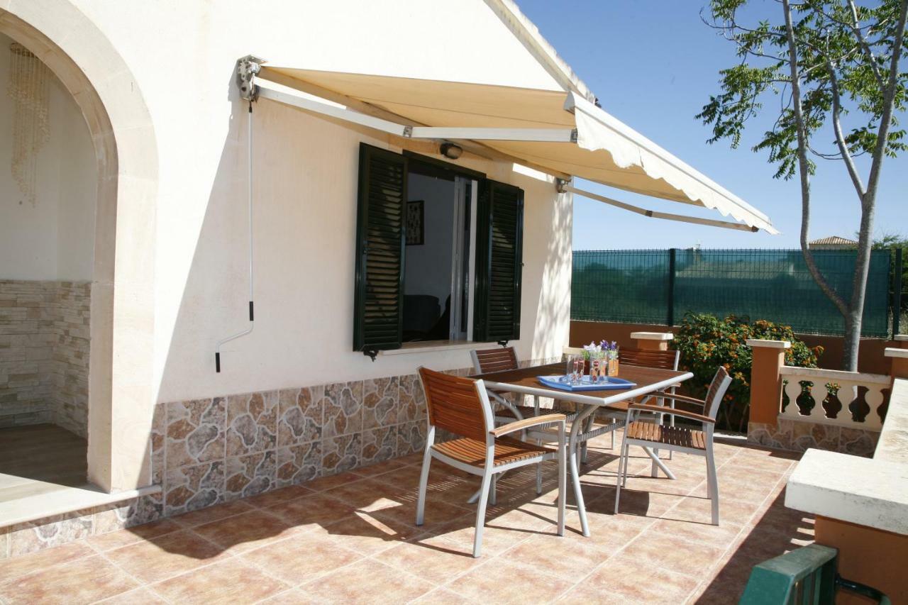 Lola Villa Sa Rapita Exterior photo